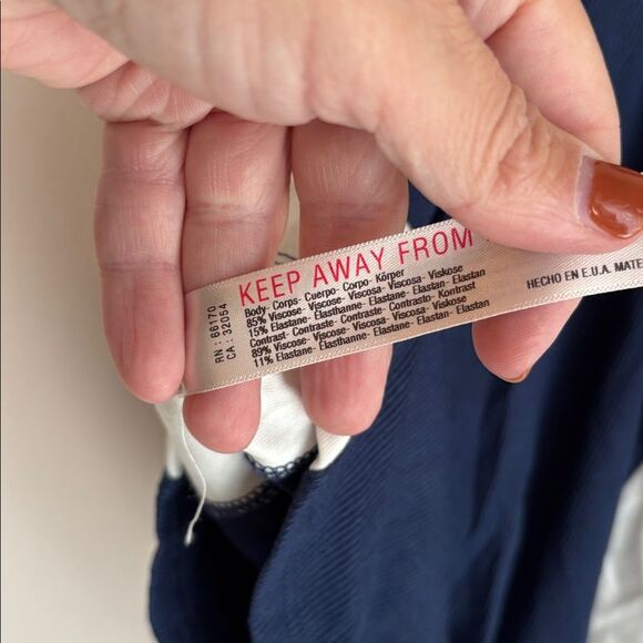 Daily Practice Anthropologie Piped Half-Zip Tank Women's large Navy Top NWT sexy - Picture 12 of 12